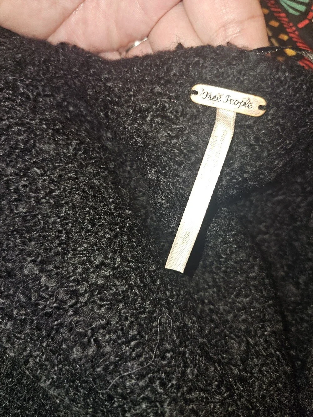 FREE PEOPLE X REVOLVE Finders Keepers Oversized Soft Cozy V Neck Sweater - Small